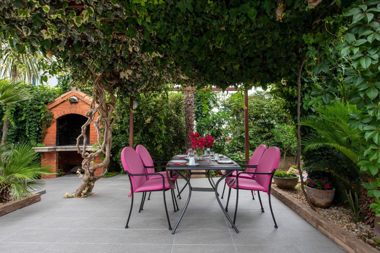 Bed & Breakfast Pino Подстрана Экстерьер фото